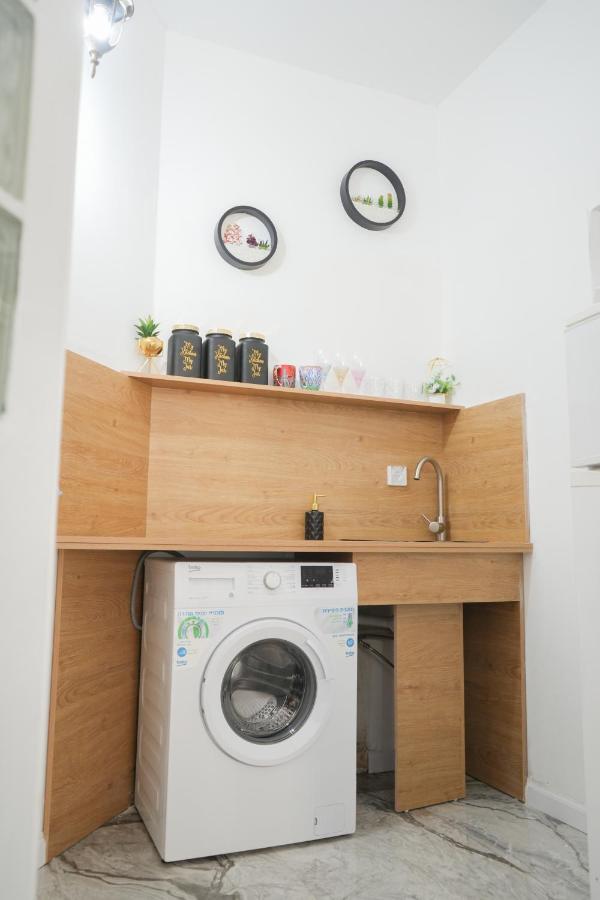 Jacob Hostel Jlm - Prime Location Gerusalemme Esterno foto